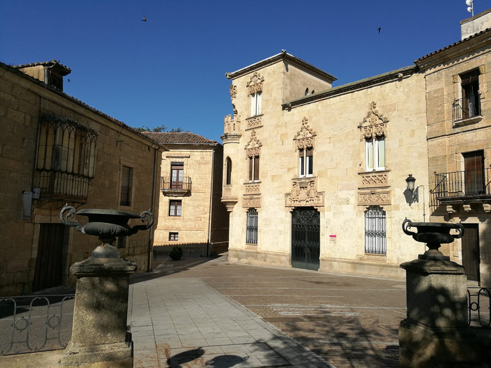 Visita Guiada Histórica y Monumental con Leyendas y Anécdotas en Ciudad Rodrigo