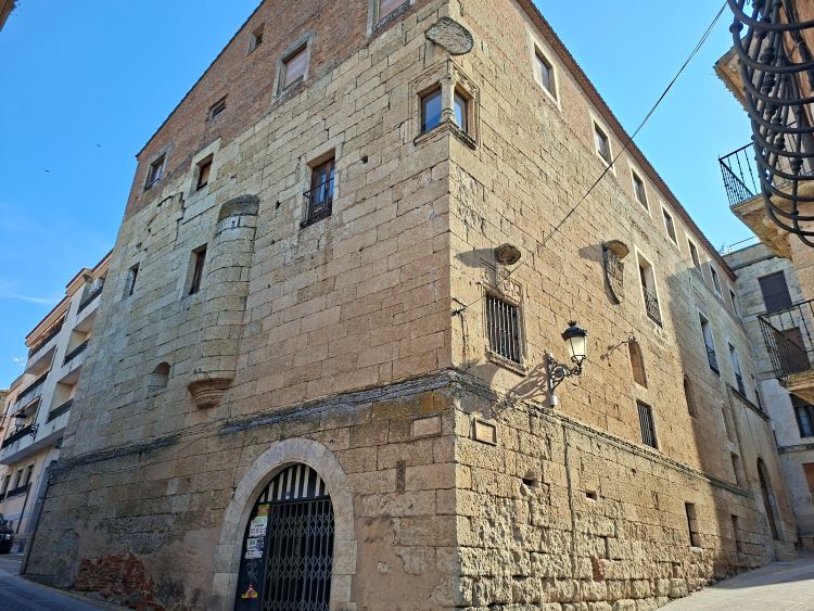 Casa de la Cadena