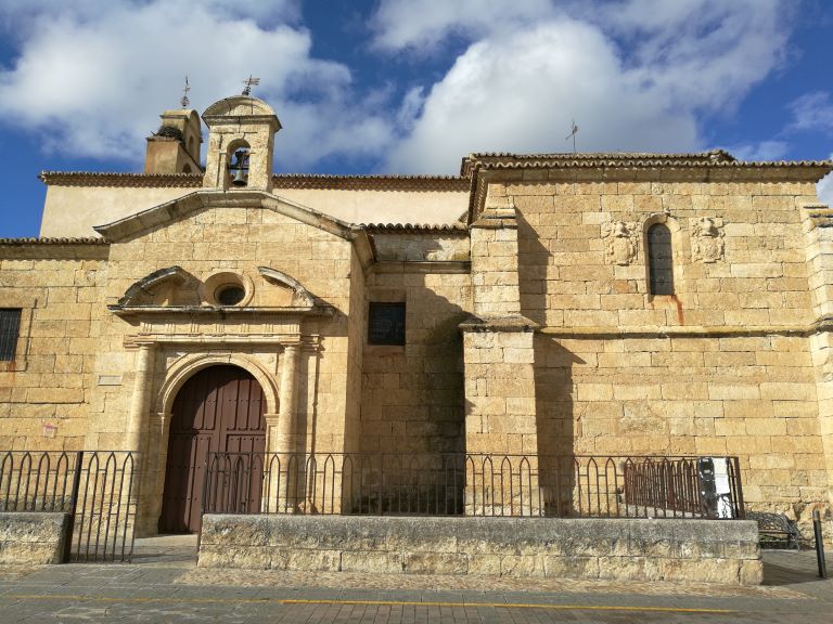 Fachada iglesia San Pedro Qué ver en Ciudad Rodrigo. Iglesia de San Pedro y San Isidoro