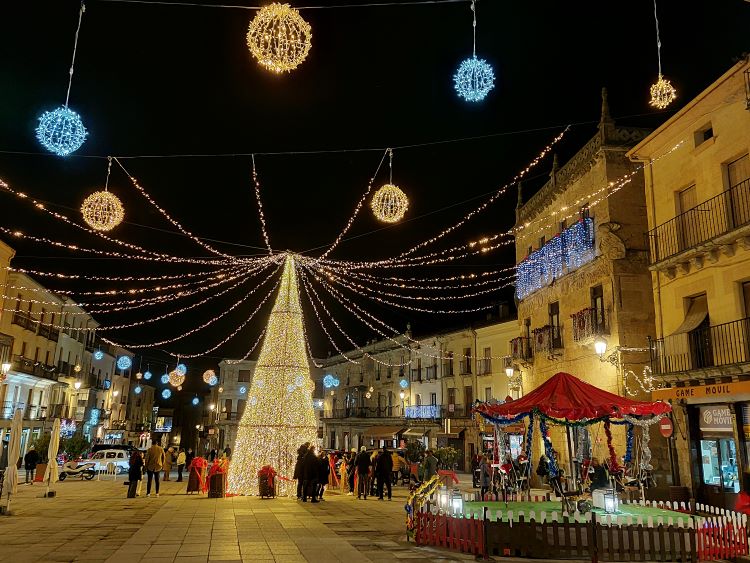Plaza Mayor Navidad Qué ver en Ciudad Rodrigo. Plaza Mayor en Navidad