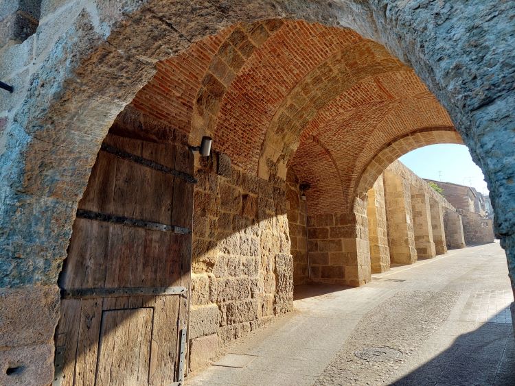 Puerta de la Colada, bóvedas